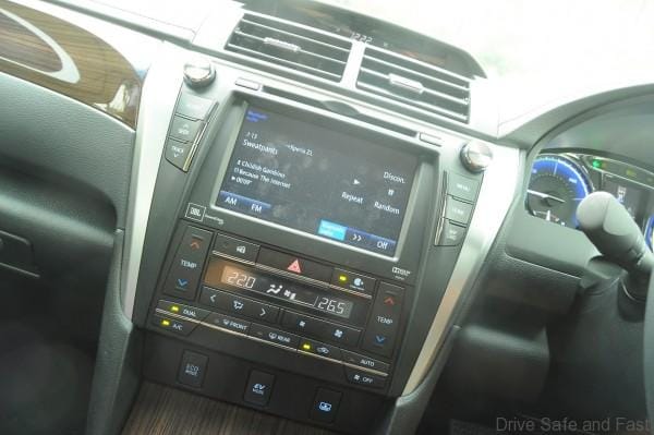 Camry Hybrid 9