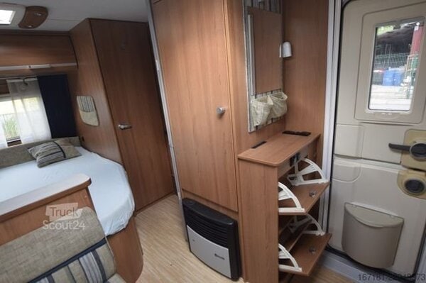 LMC Musica 390 D mit Mover und Vorzelt – Image 16