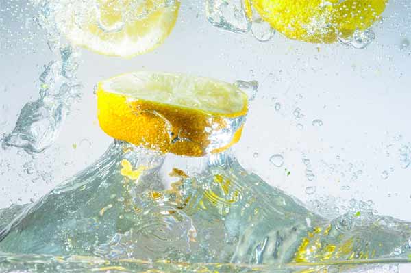 Lemon water detox