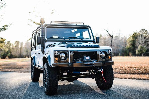 Land Rover Defender nose