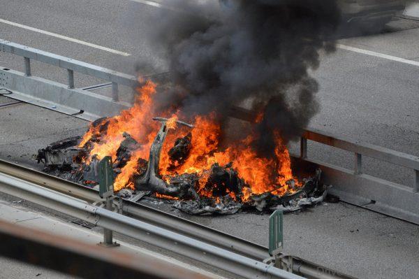 Car lithium batteries fire