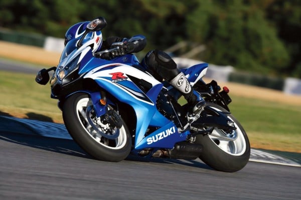 suzuki-gsx-r-600-2001