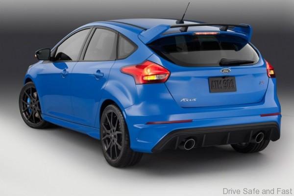 ford-focus-rs-rear