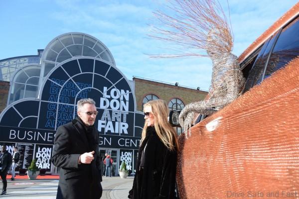 infiniti-makes-an-impression-at-the-london-art-fair-with-q30-car-art-photo-gallery_5