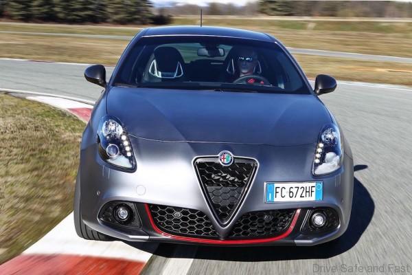 Alfa-Romeo_Nuova-Giulietta_10