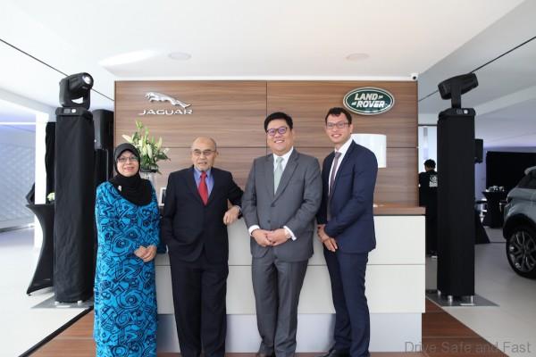 l-r-datuk-aishah-tuan-syed-hussain-dato-sri-tan-and-syed-khalil