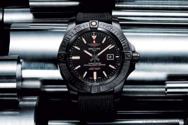 brietling avenger-blackbird1