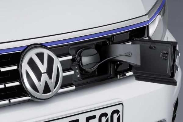 VW Passat_GTE_07