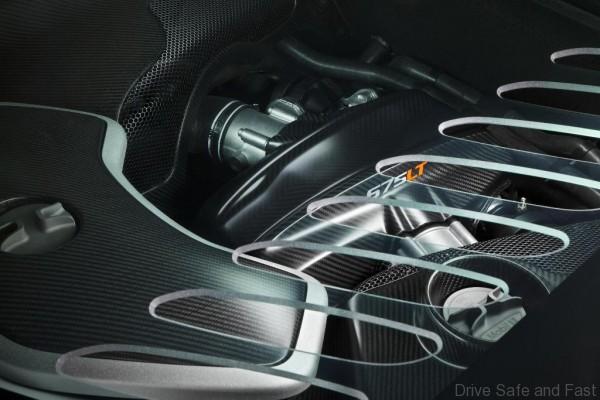 McLaren 675LT_studio_12