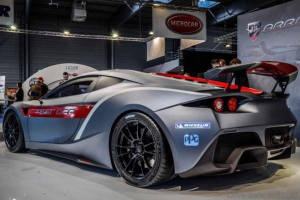 Arrinera-hussarya-1
