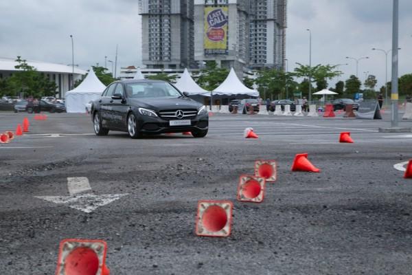 The New C-Class Driving Experience (5)