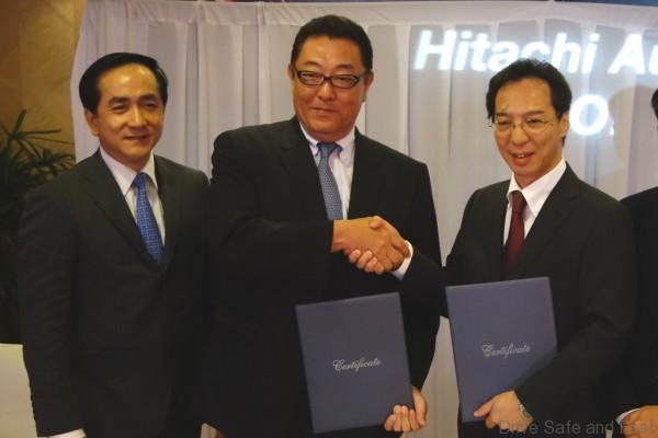 Hitachi-Battery-3