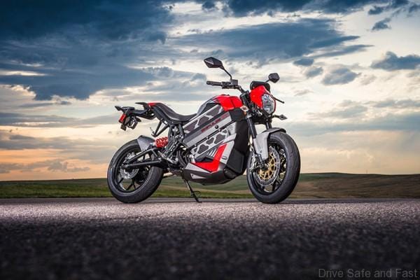 victory-motorycles-empulse-tt-electric2