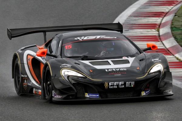 GTAsia_FFFRacing_McLaren650S_GT3_15