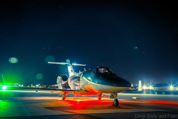 HondaJet_at_Night
