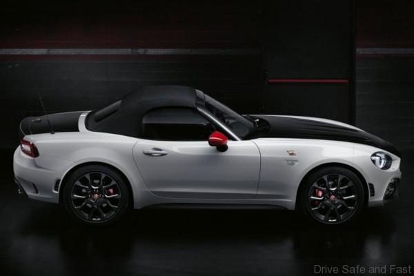 Fiat-124_Spider_Abarth_2017_1024x768_wallpaper_03