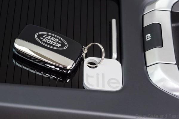 Land Rover Discovery Tiles 2