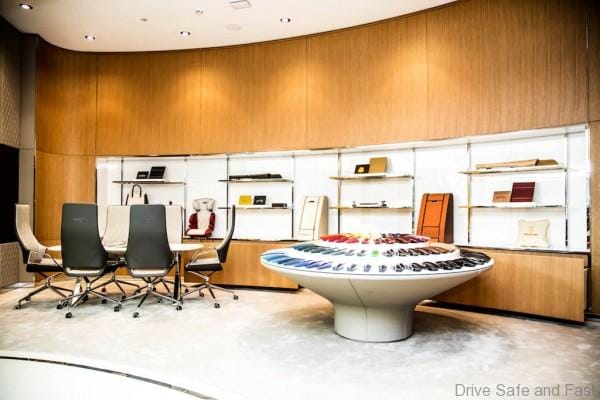 Flagship Bentley showroom opens in Dubai (4)