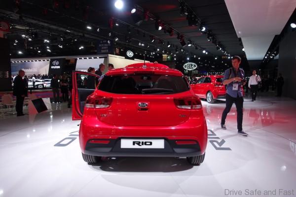 kia-rio-4