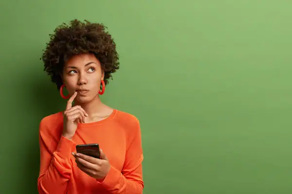 woman-ponders