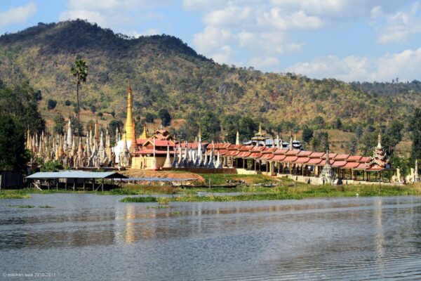 TaKhaung Mwetaw pagoda
