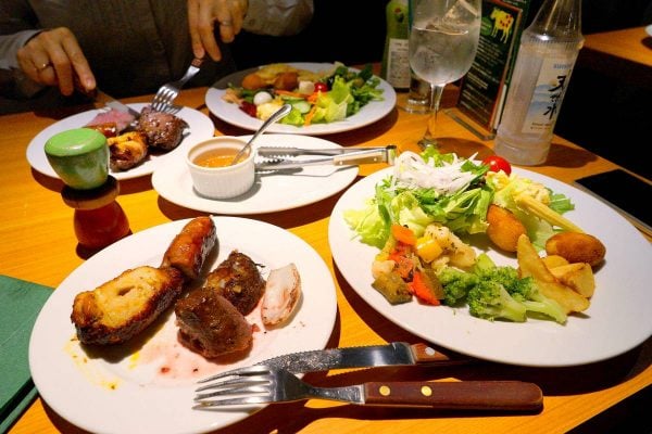 Que Bom Churrascaria Tokyo