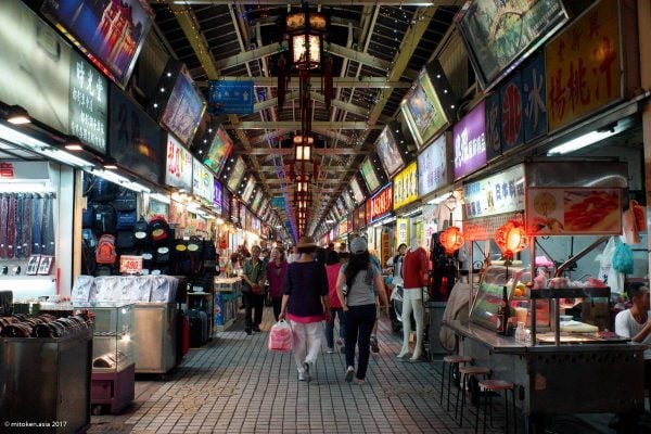 艋舺夜市