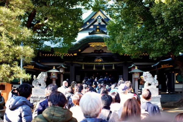 穴八幡宮