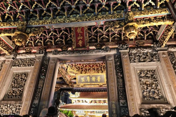 龍山寺