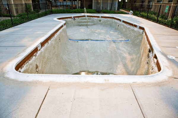 teste de estanqueidade em piscina