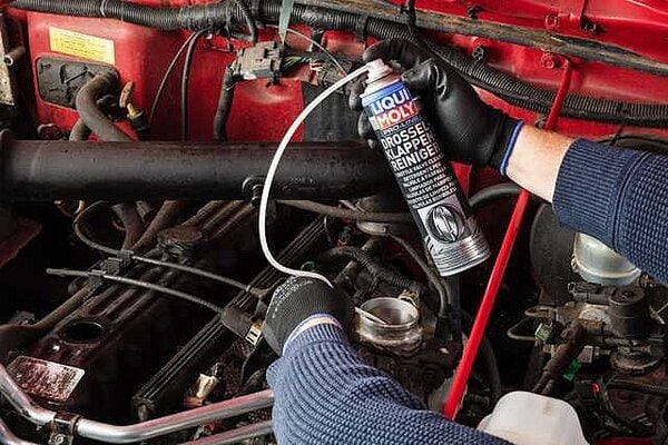 Pro-Line Nettoyeur papillon des gaz | LIQUI MOLY – Image 3