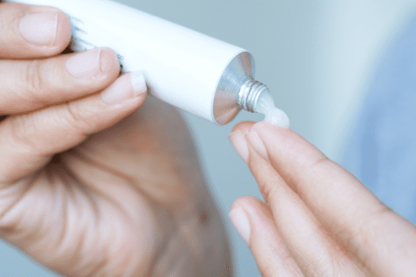 ekcema_szteroidos_kremek_mik_a_veszelyek