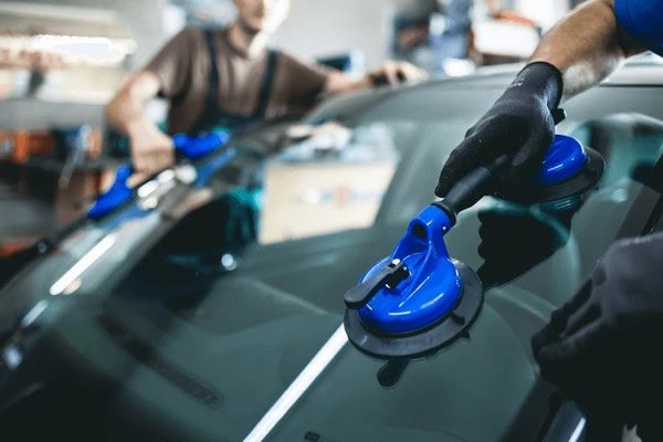 Raamvervangen glasservice FZ Auto_werkplaats