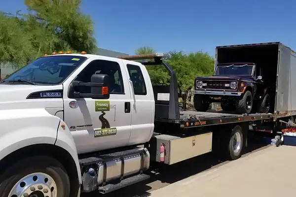 Freeway Towing & Storage - 24-hour towing service in Peoria, Glendale, and Surprise