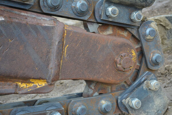 Wolfe 7000 Chain Trencher - Image 12