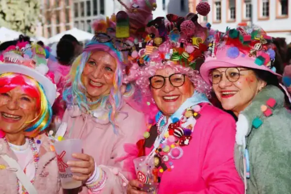 weiberfastnacht