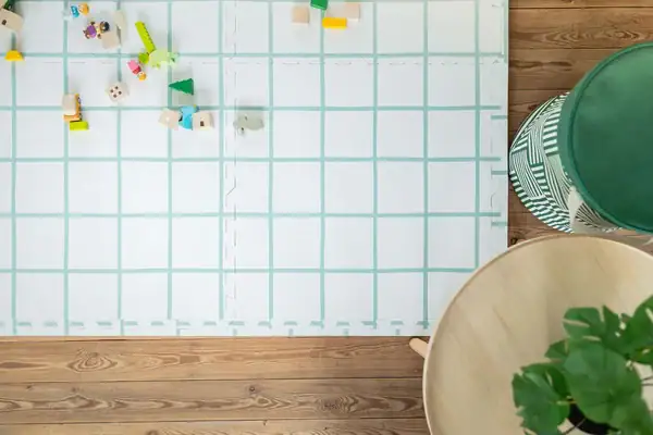 Play&go tapis puzzle Tiloo , boîte de rangement & mini maison - Marelle – Image 3