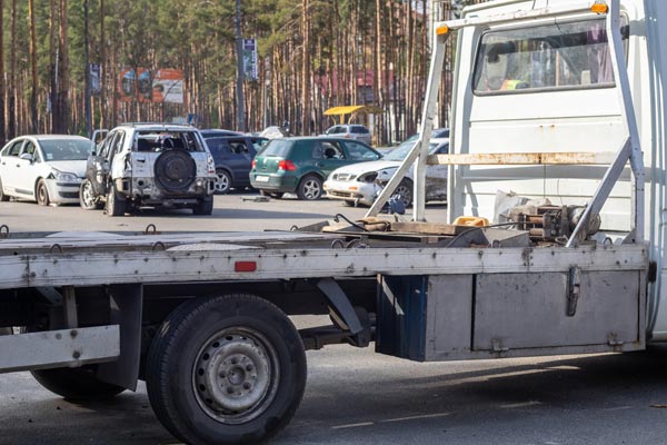 Towing Gold Coast - Cheap AZ Towing - Car Removal