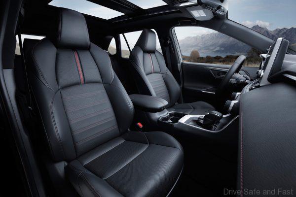 2020 Toyota RAV4 Hybrid seats