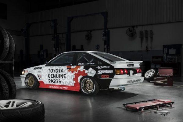 Toyota AE86 Levin drift car