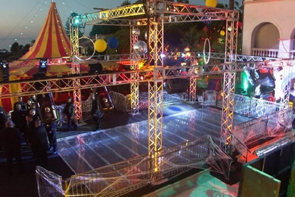 Trussing (Box and Triangle) rental for events in Los Angeles, Orange County, and nationwide