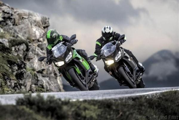 kawasaki-z1000sx_5