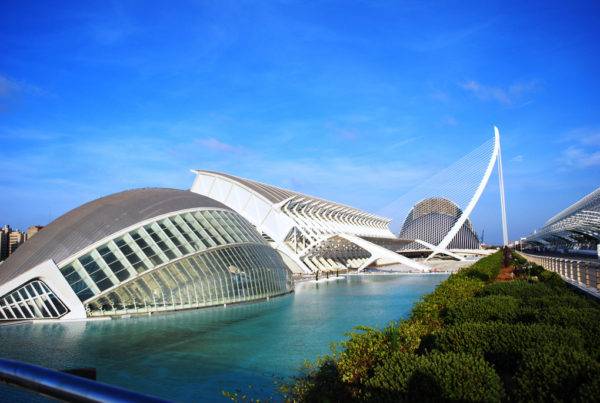 Gil stauffer | 7 razones para mudarse a valencia