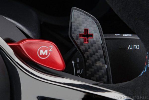 BMW M5 CS_steering wheel controls