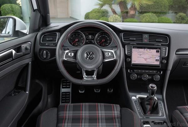 volkwsagen_golf_gti_5