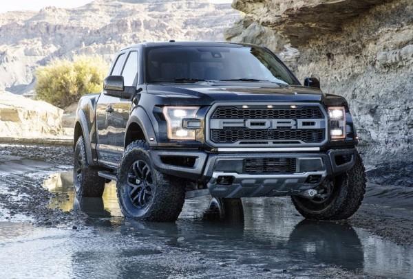 Ford Black-Raptor-1