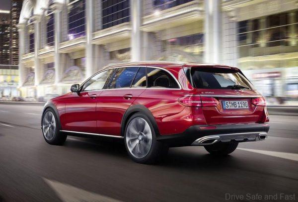 Mercedes-Benz All-Terrain_red