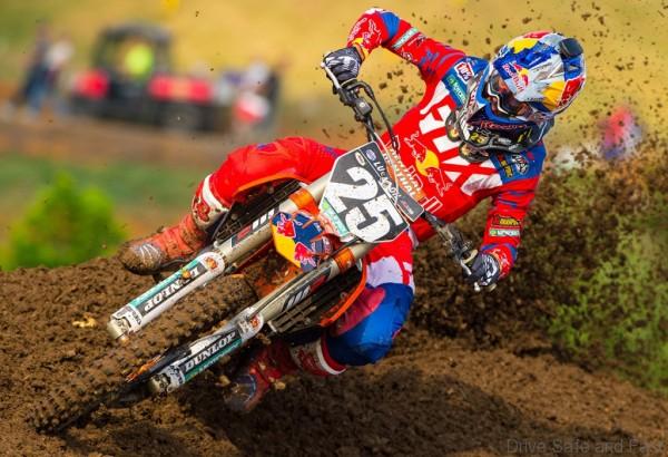 KTM2015a