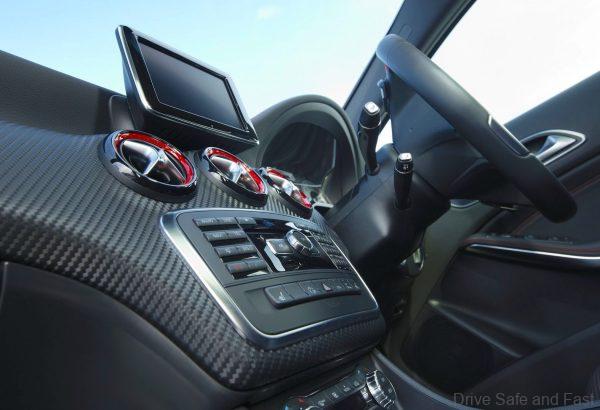 Mercedes A250 AMG_cockpit