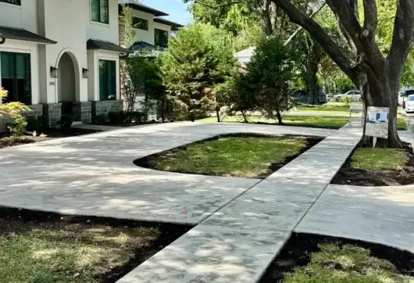 Professional Concrete Sidewalk Installation